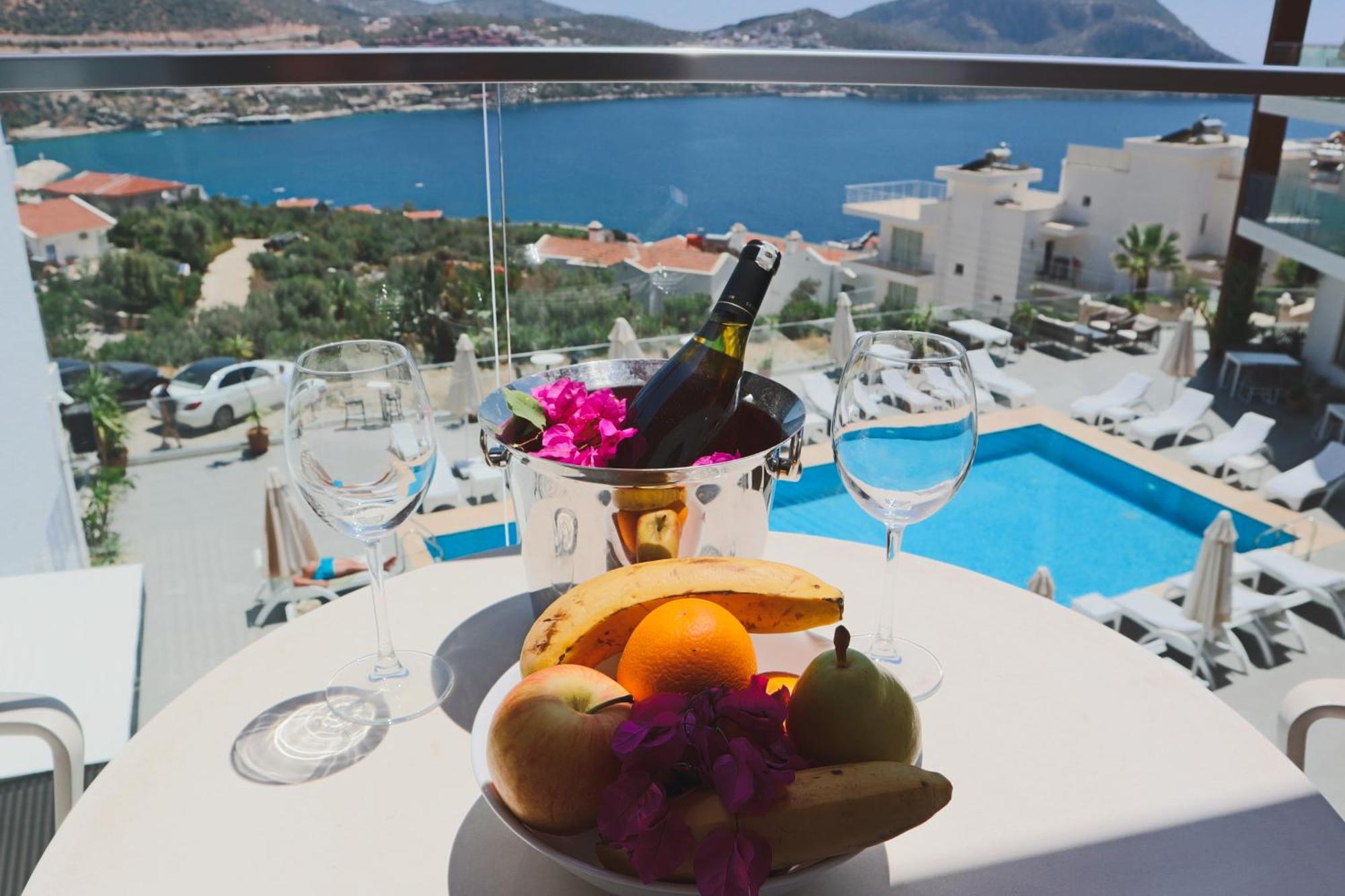 Rhapsody Hotel & Spa Kalkan (Adults Only) Exteriör bild