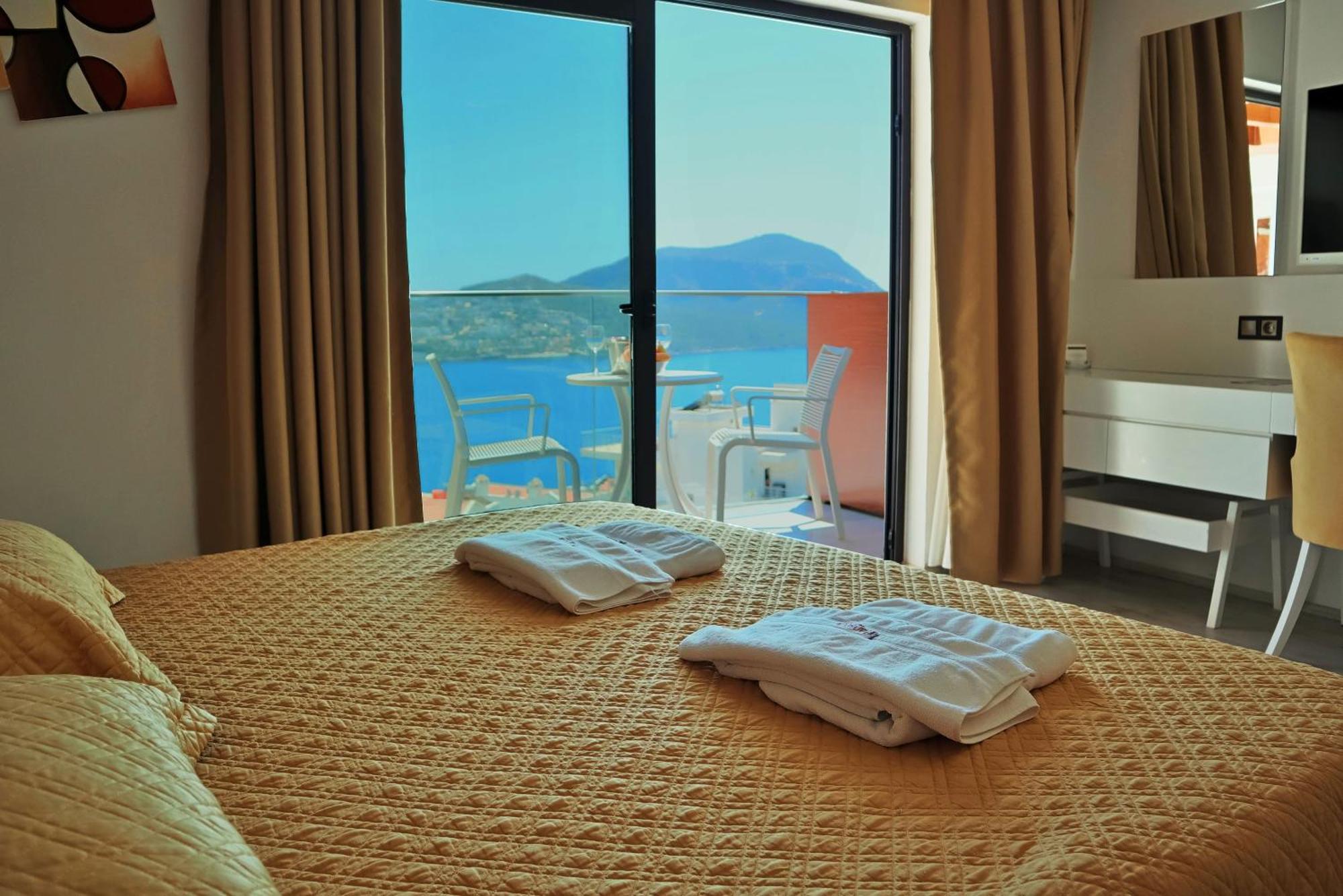 Rhapsody Hotel & Spa Kalkan (Adults Only) Exteriör bild