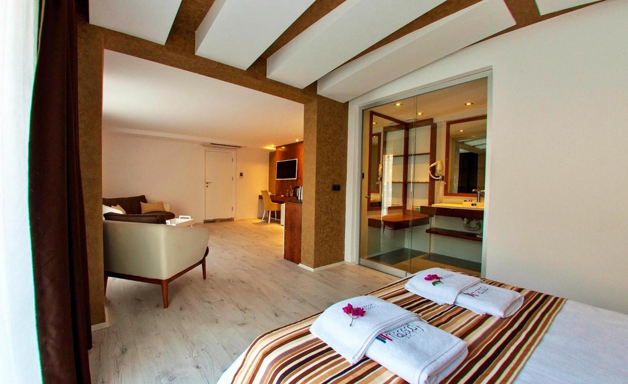 Rhapsody Hotel & Spa Kalkan (Adults Only) Exteriör bild