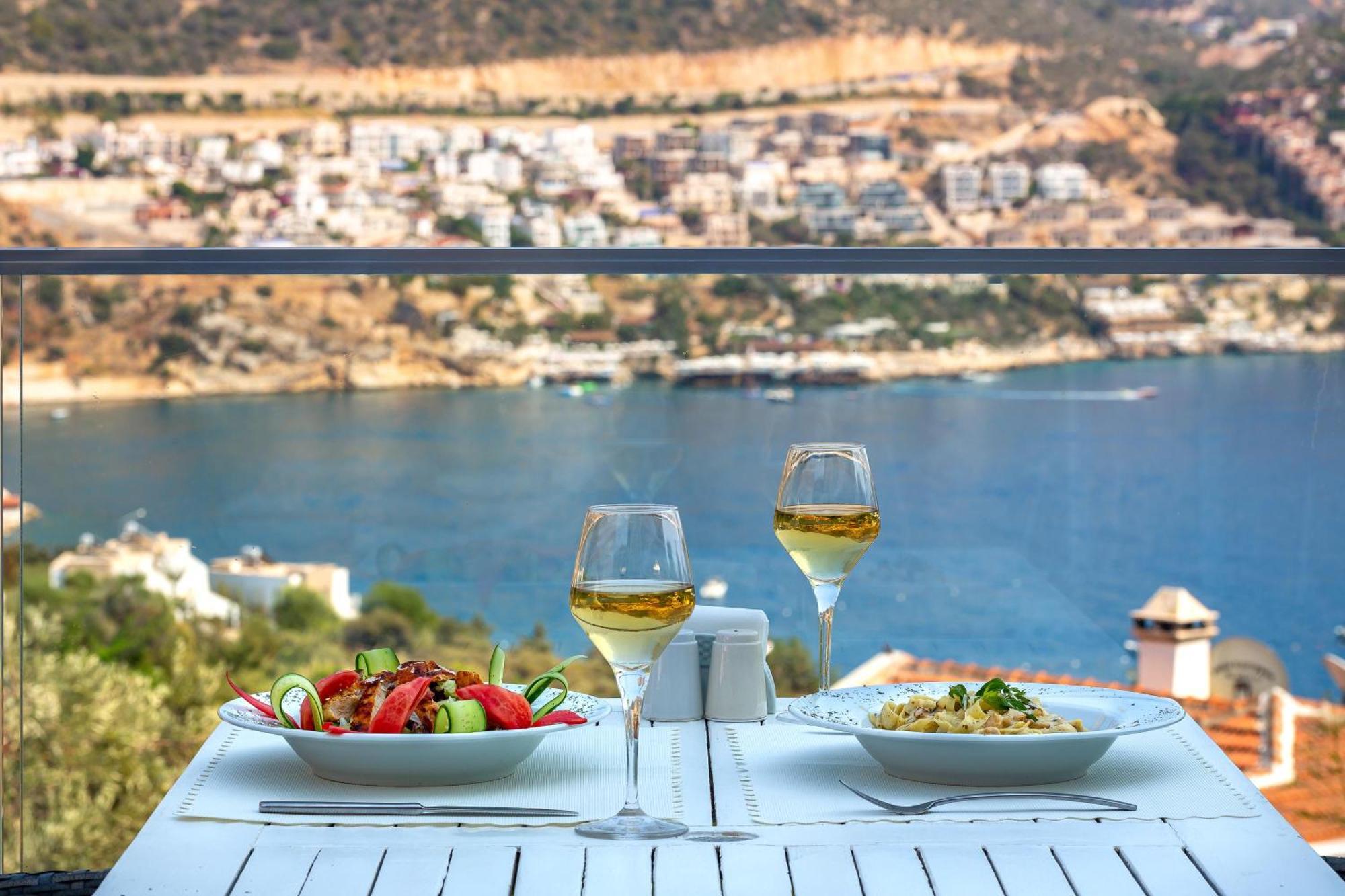 Rhapsody Hotel & Spa Kalkan (Adults Only) Exteriör bild