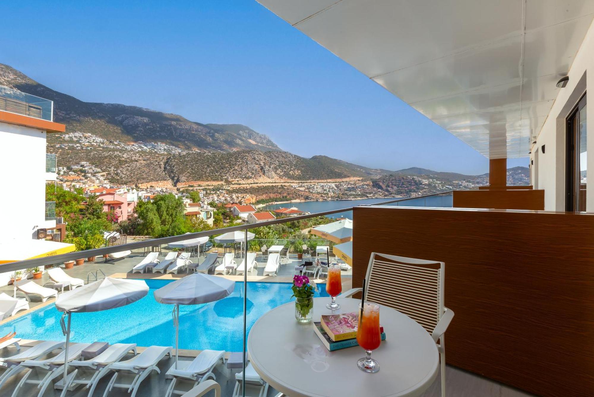 Rhapsody Hotel & Spa Kalkan (Adults Only) Exteriör bild