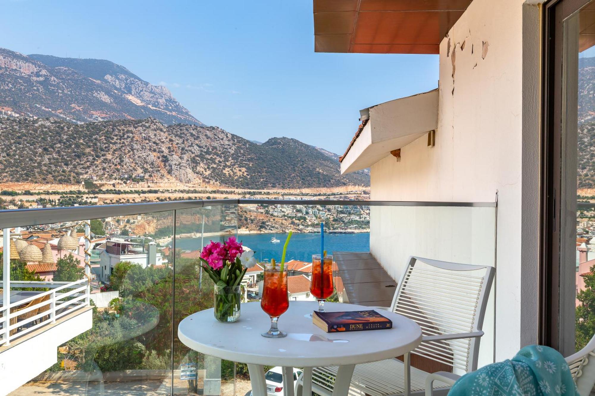 Rhapsody Hotel & Spa Kalkan (Adults Only) Exteriör bild